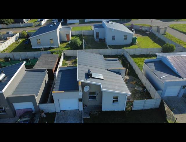 3 BEDROOM HOUSE FOR SALE IN GANSBAAI CENTRAL